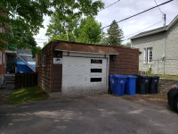 GARAGE À LOUER / GARAGE FOR RENT