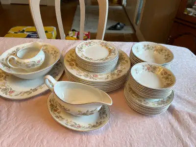 Snow White Floral Johnson Bros Ironstone China Made in England, View more