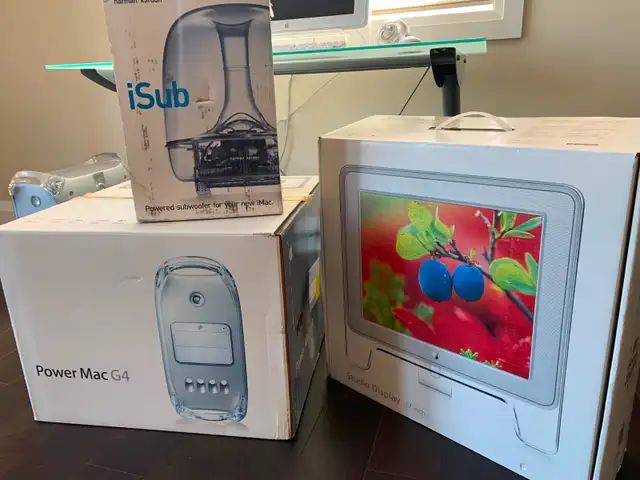 Apple G4 computer in Desktop Computers in Kitchener / Waterloo - Image 4