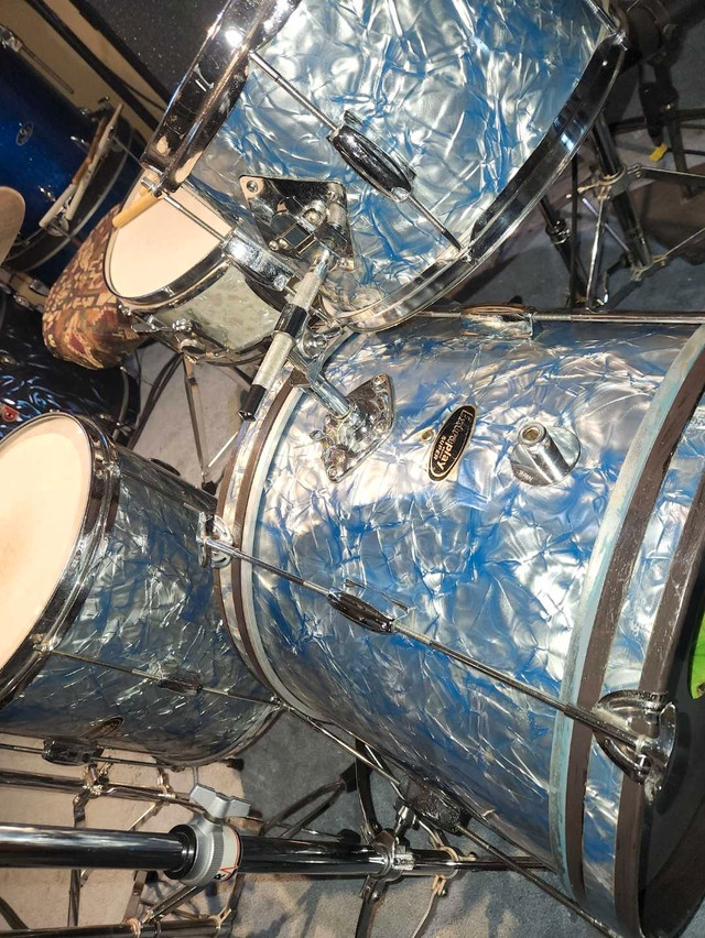 ExtraPlay Drum Kit in Drums & Percussion in Barrie