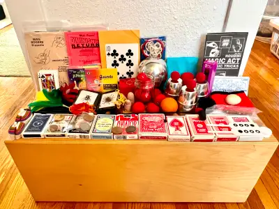 Magic Tricks Lot, View more