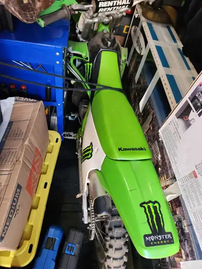 Used 2006 kawasaki kx 100 Took really good care of it and always stored it inside. Comes with new se...