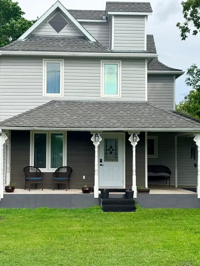 FULLY RENOVATED HERITAGE HOME