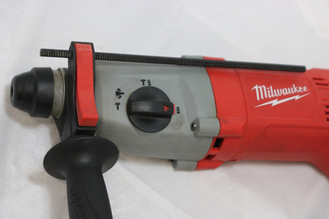Milwaukee  SDS D-Handle Rotary Hammer  Model # 5262-21 (#38404) in Power Tools in City of Halifax - Image 3