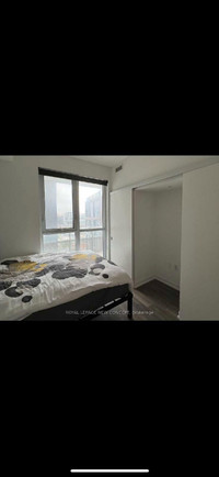 1 BR 1 Bath Room For Rent at Waterfront Condo