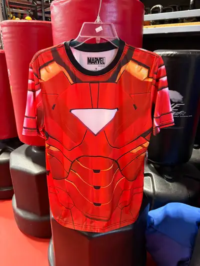 Men’s Marvel Iron Man Shirt Size Small $25 firm , View more