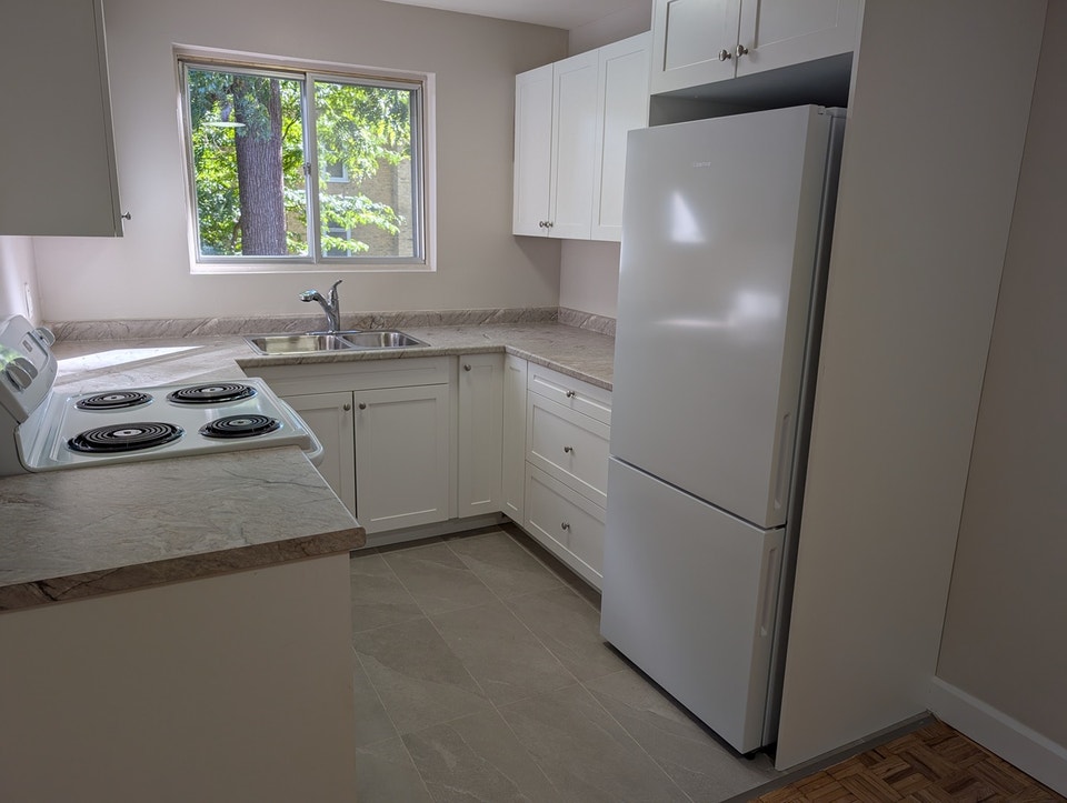 Renovated 1 Bedroom in Strathroy 4