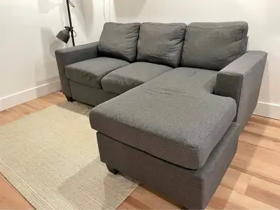 Canapé Sectionnel gris neuf à vendre., View more