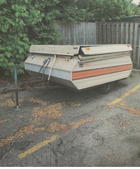 Pop up camper