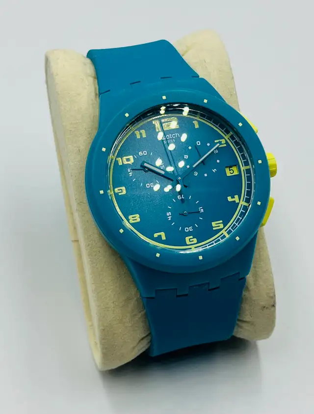 Swatch Montre in Jewellery & Watches in City of Montréal - Image 6