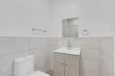 Studio Meublé à Louer – Tout Inclus - 1250 $/m -Saint-Henri