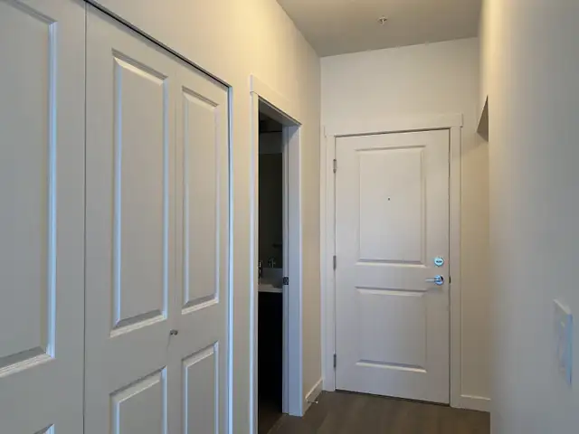 Surrey / Fleetwood One Bedroom + Den in Long Term Rentals in Delta/Surrey/Langley - Image 13