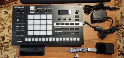 Roland Verselab Beat Box - With Battery!, View more