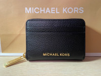 BNWT Micheal Kors Jet Set Travel Card Case in Black