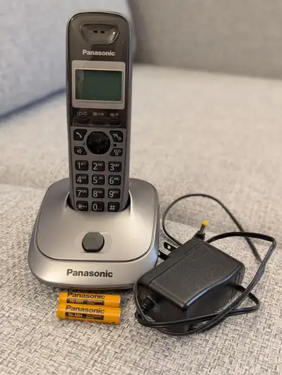 Panasonic KX-TG2511FX DECT cordless phone, View more