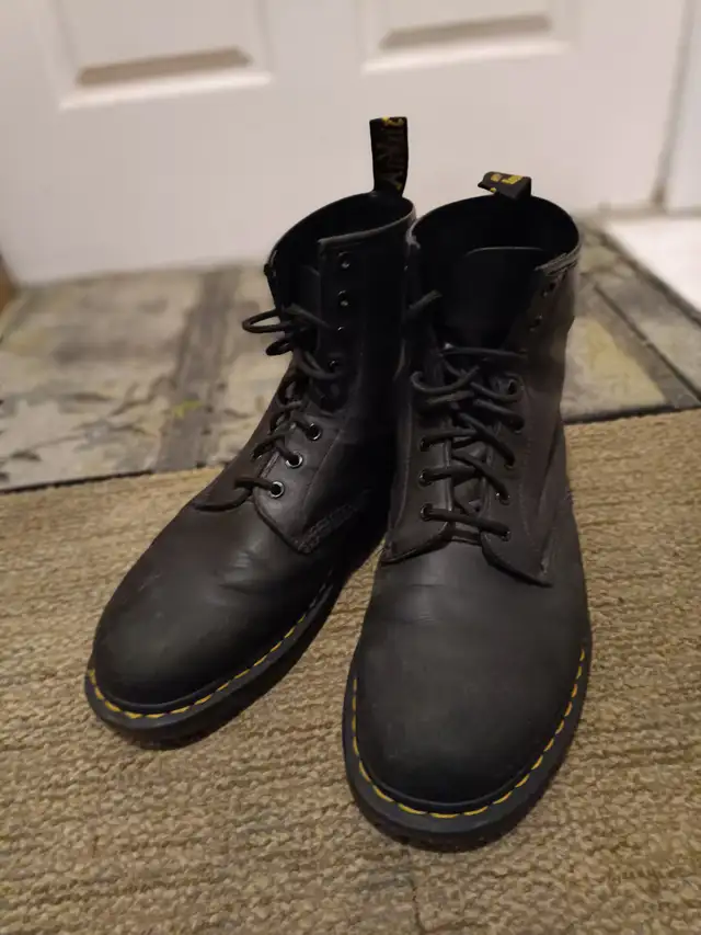 Dr. Martens 1460 8-eye Boots Sz. 12 in Men's Shoes in City of Toronto - Image 2