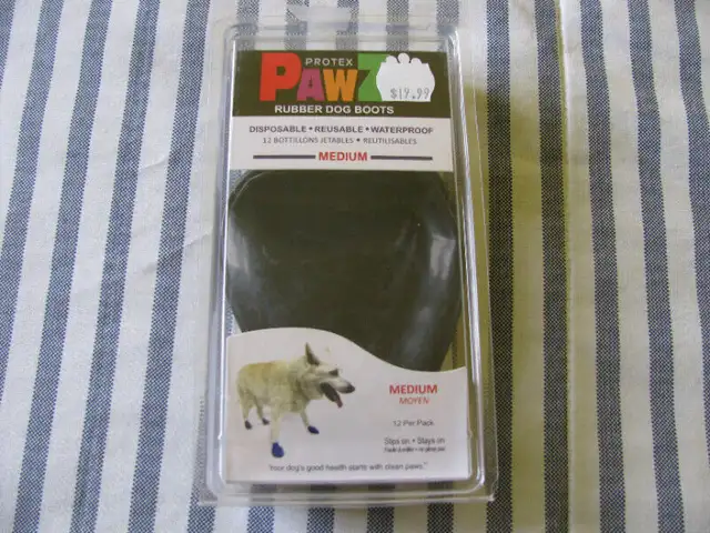 Bottes pour chiens différents modèles in Accessories in Laval / North Shore - Image 4
