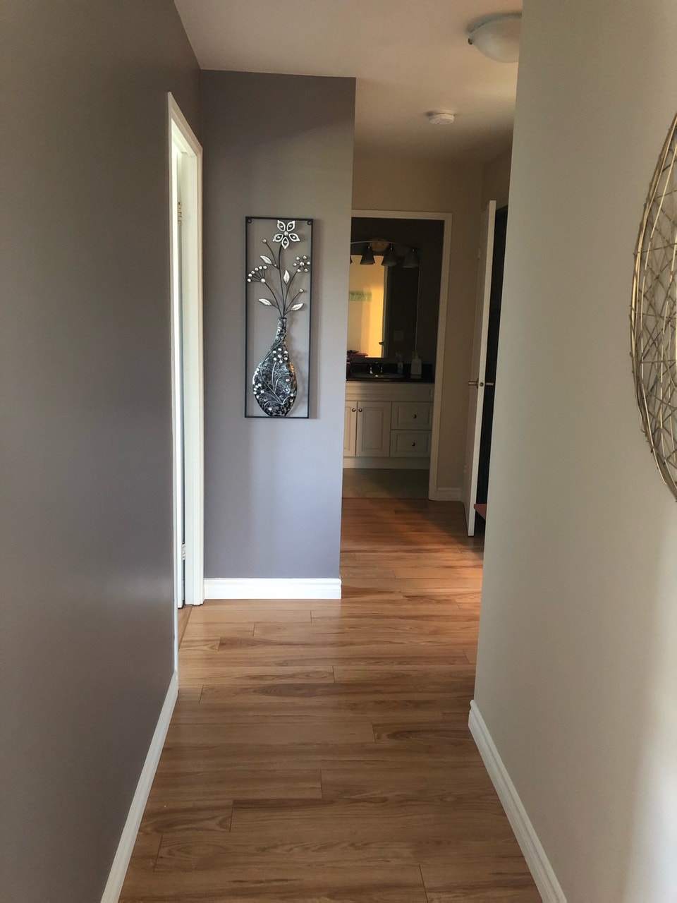 2 bedroom condo 358 Queen Mary Kingston 3