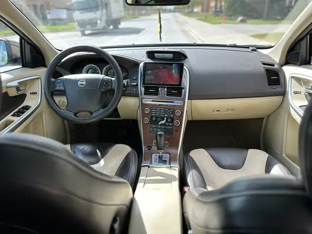 2010 Volvo589628623532871687