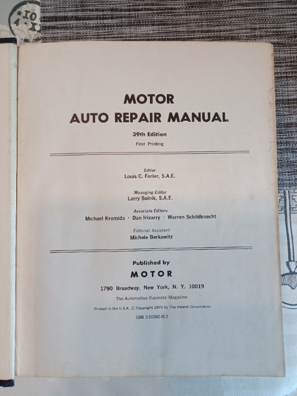Motor Auto Repair Manual 1969 1970 1971 1972 1973 1974 1975 1976 in Other in Peterborough - Image 2