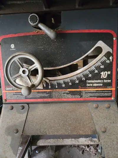 Great table saw. In need for a good home to get used! Husband passed and I won't be using.