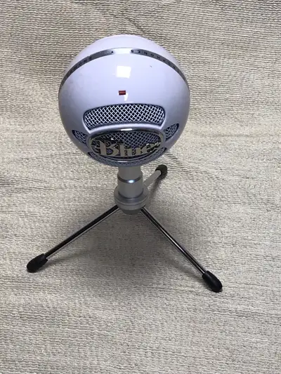Blue Snowball Ice USB podcasting microphone , View more