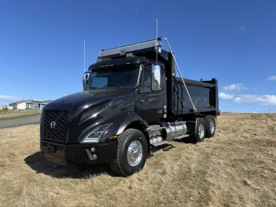 2021 Volvo VNX, 500hp d13, 13spd auto, axles 20/46, dual steering boxes, new 15 1/2 Bibeau light wei...