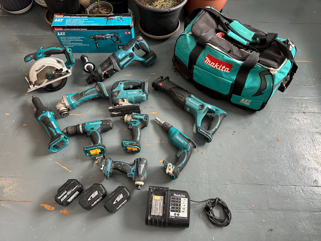 Makita cordless tools LXT 18V in Power Tools in Kawartha Lakes - Image 2