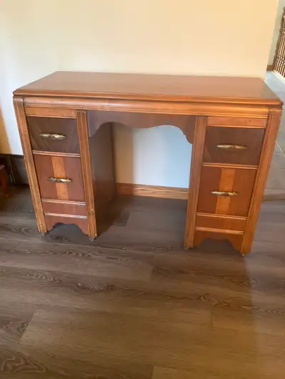 Vintage vanity with four drawers - no mirror., View more