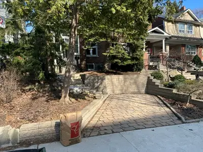 Charming Family Home for Rent in Regal Heights (Toronto) Welcome to this bright and spacious 3-bedro...