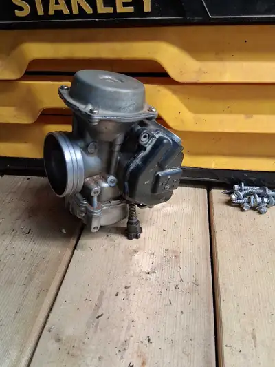 Purchased for a project and didn't use it in the end. Previous owner cleaned it and it's supposed to...