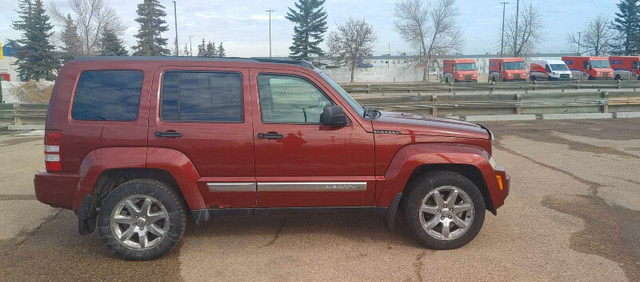 2008 jeep liberty limited in Cars & Trucks in Edmonton - Image 3
