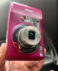 Nikon COOLPIX L19 8.0MP Digital Camera - Rare Pink