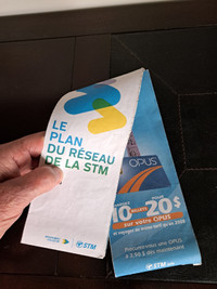 MONTREAL Metro autobus train de banlieue Plan du reseau STM 2009