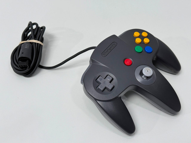 Original Nintendo 64 Black Controller Tight Analog Stick in Older Generation in Ottawa
