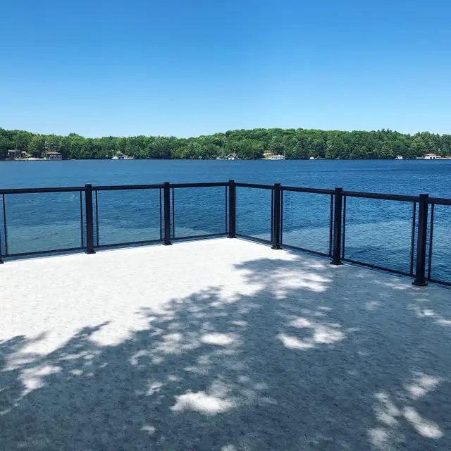 Railing + Waterproof Deck Membrane Installer in Construction & Trades in Muskoka - Image 4