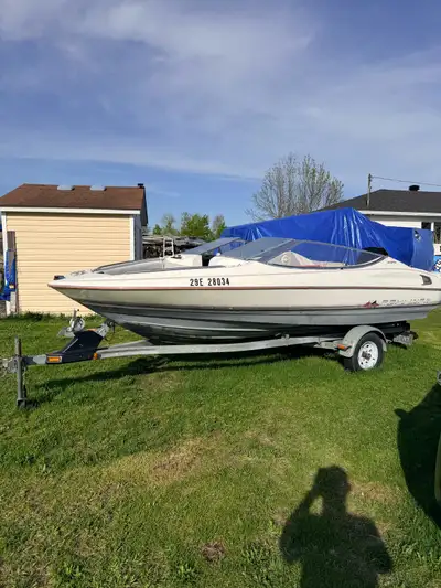 1990 Bayliner Capri for sale with a 1997 Mercury 90HP outboard motor. Great starter boat for cruisin...