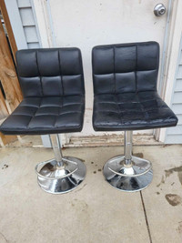 A Pair of Gently Loved Bar Stools (adjust to H32") $35.00