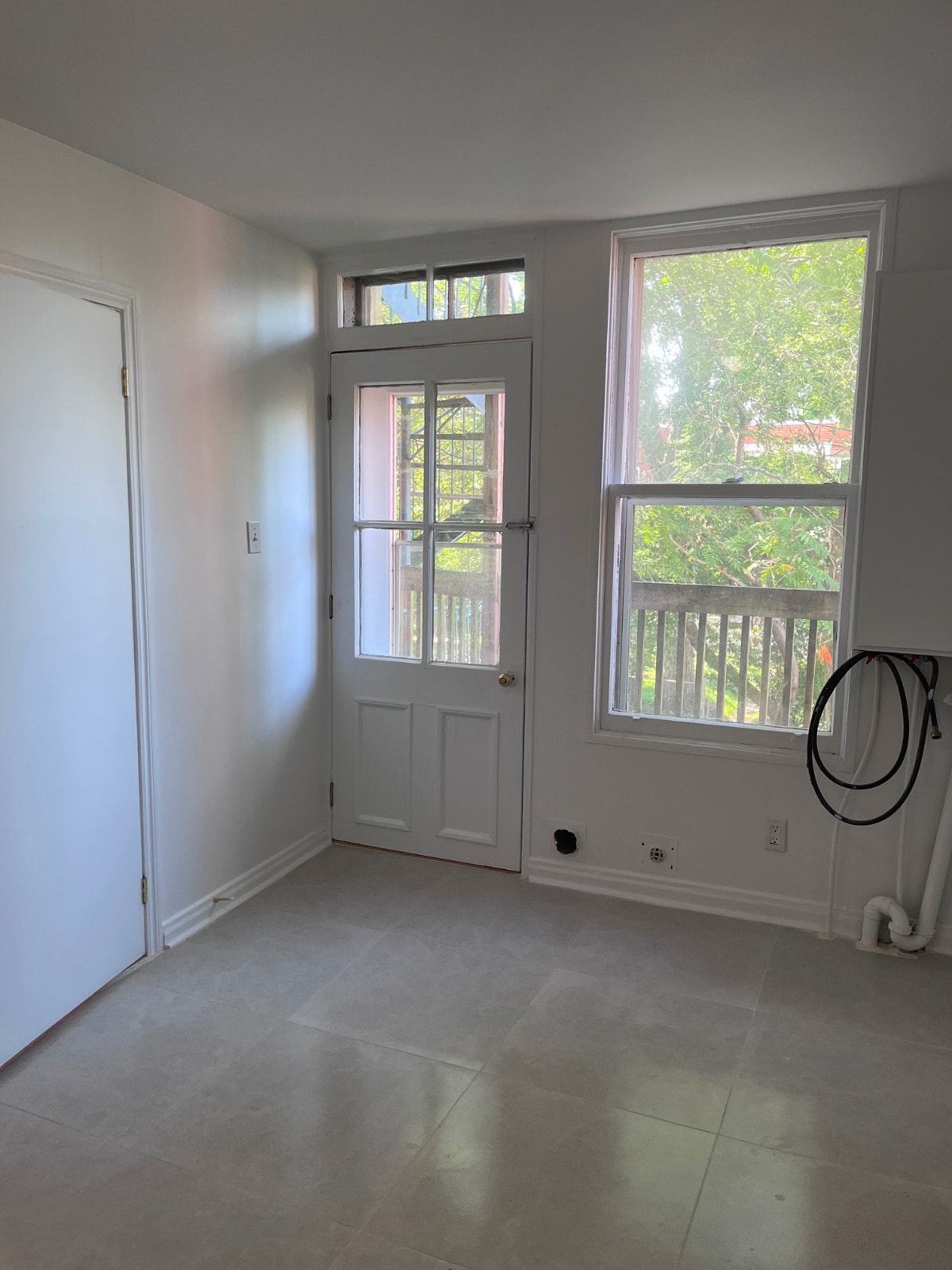 Ahuntsic 3 1/2 a louer — photo 3