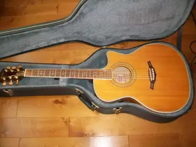 Guitare Hohner EA65CEQ 6 cordes acoustique électrique +hard case, View more