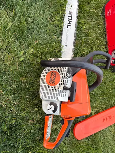stihl ms250 chainsaw like new , View more