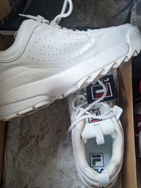 Fila Disruptor | Local Deals on New and Gently Used Clothing in Canada |  Kijiji Classifieds