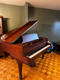 Piano à queue Wurlitzer modèle La Grande