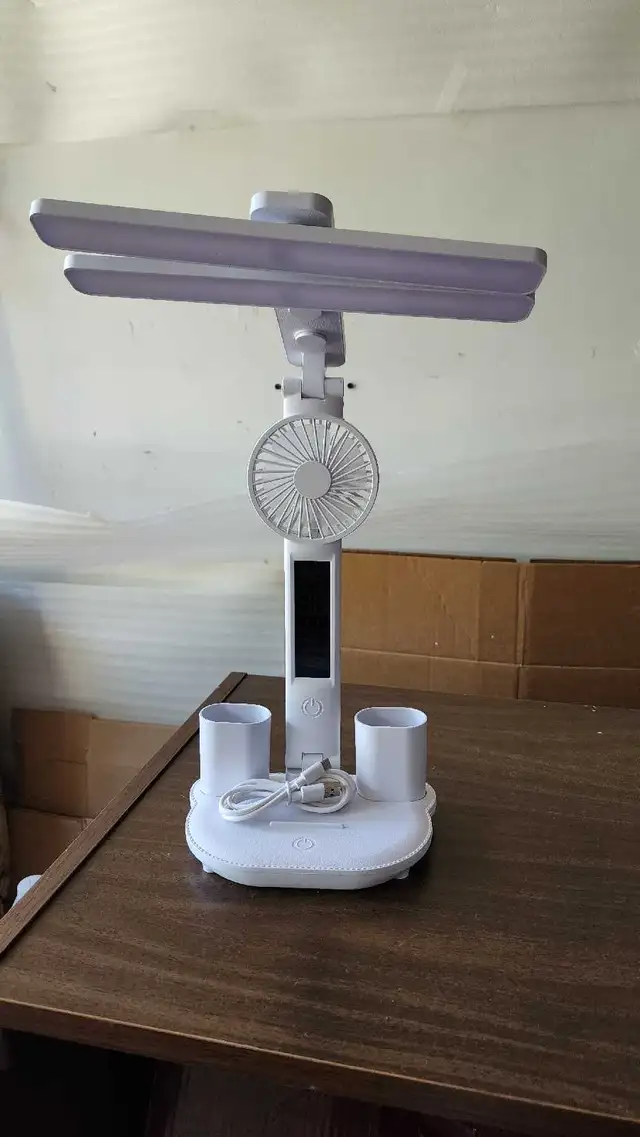 Touch LED Desk Lamp with Fan in Indoor Lighting & Fans in Mississauga / Peel Region - Image 3