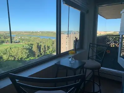 2 bed. with River view