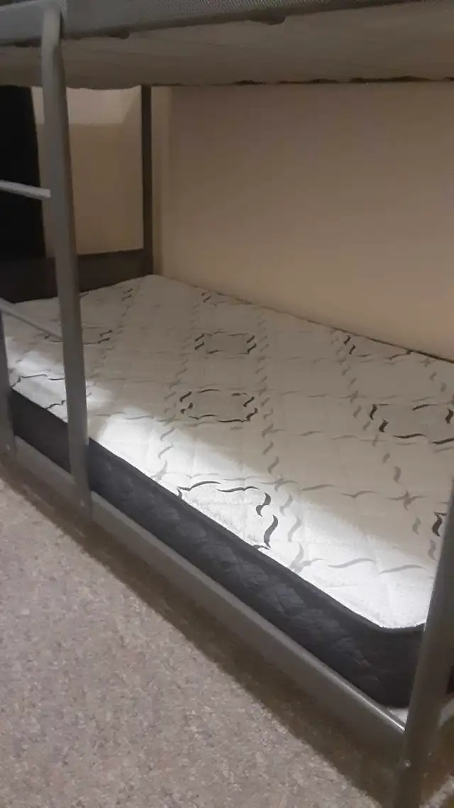 Tuffing bed frame 63436970829953123