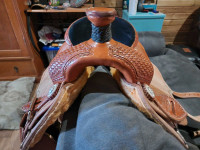 15" roping saddle