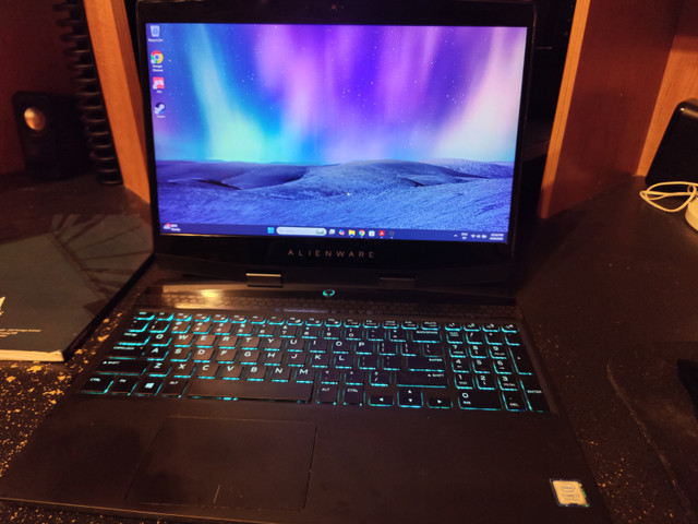 Alienware m15 Gaming Laptop - Intel i7-8750H, 32 GB RAM, W11Pro in Laptops in St. Catharines - Image 2