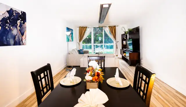 Miami Condo Sunny Isles Beach-Collins Ave Resort Luxury - Book in Florida in Canada - Image 2