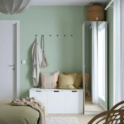 Armoire Ikea avec tiroirs et miroir, View more